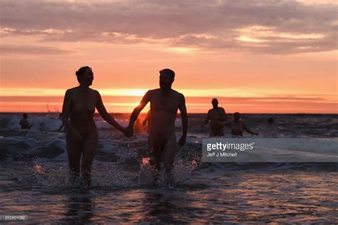 Ciao Willy Pic Of The Week - Skinny Dipping at Druridge ...
