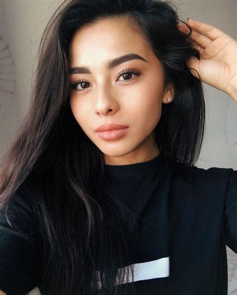 beautiful asian girl subtle classic natural makeup look ...