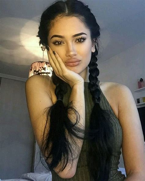Instagram Famous - @joynae_elisah - Wattpad