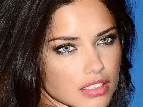 Which Latina Bombshell Are You? | Playbuzz