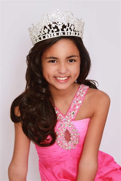 Meet the 2012-2013 National American Miss Jr PreTeen Selia ...
