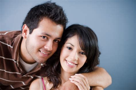 MARCH: Vote For Latinas Cute Couple of the Month!