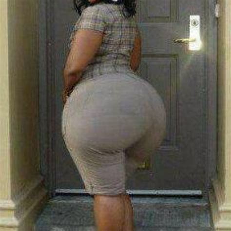 Hot big butt mature ladies walking - xxx pics
